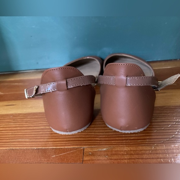 Shapen Poppy Flat - barefoot - size 40 wide - Picture 6 of 9